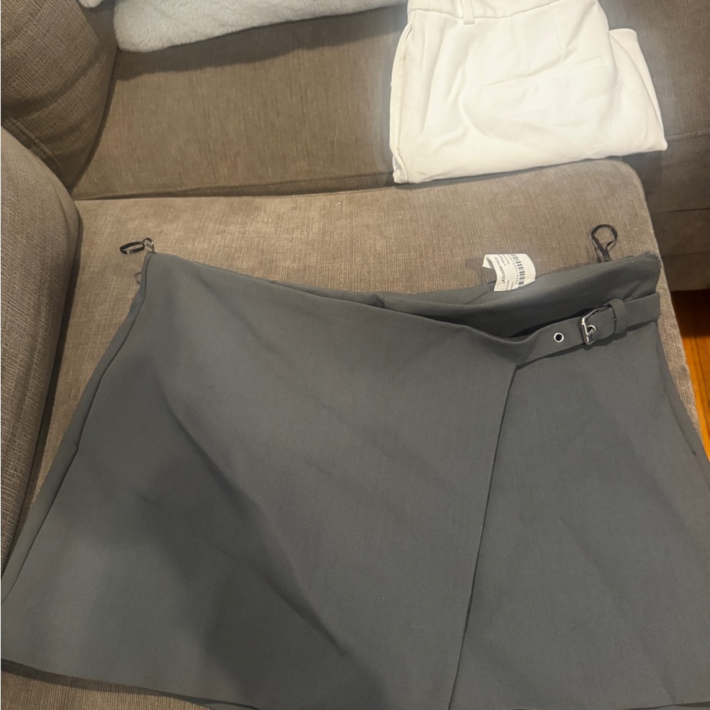Zara Elegant Gray Skort
